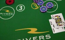 Bí quyết nào giúp chơi xì dách Blackjack có tiền